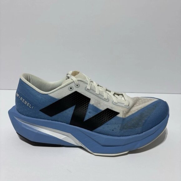 New Balance Men’s FuelCell Rebel V4 Blue Grey Running Shoes, Size 9.5 Wide - Picture 1 of 7